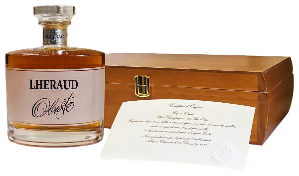 Lheraud Obusto Cognac XO (wooden box), 0.7 л в Обнинске